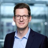 nils-tinnermann-400x400px-web