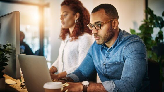 Headerbild_Landing_Page_Tipps_Datenmigration_560x315px