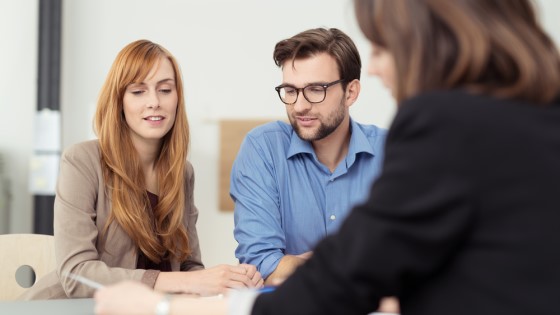 Whitepaper Einfuehrung CRM-System 560x315px